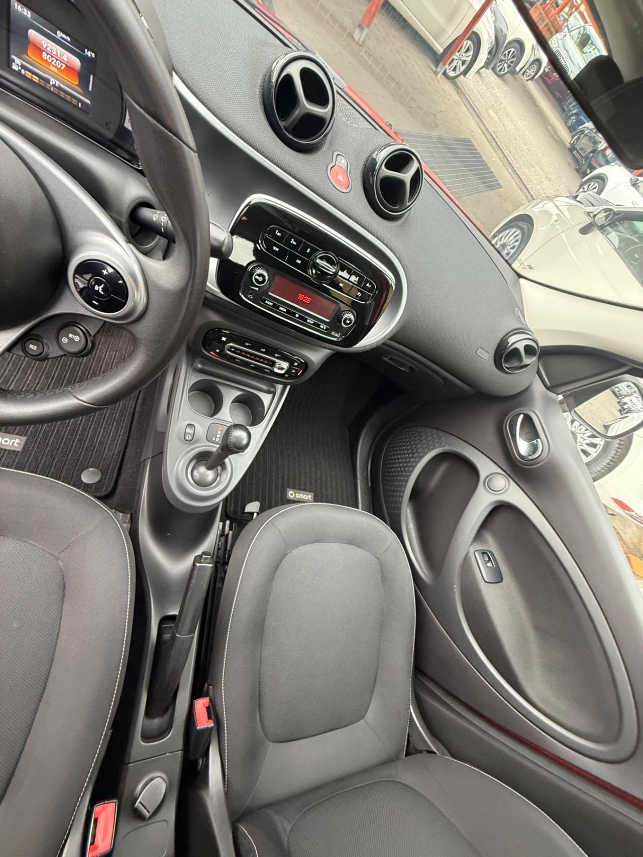 ForFour 70 1.0 twinamic Passion-unipro-rate-garanzia