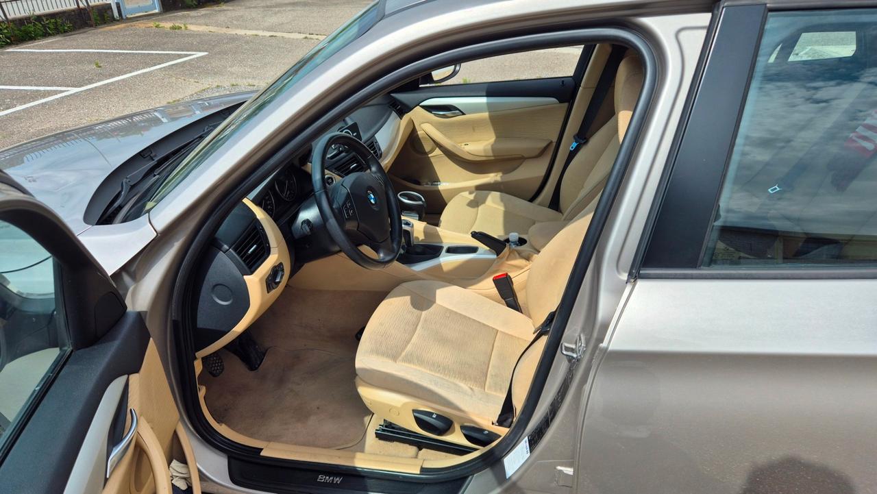 BMW X1 (E84) X1 sDrive18d Eletta