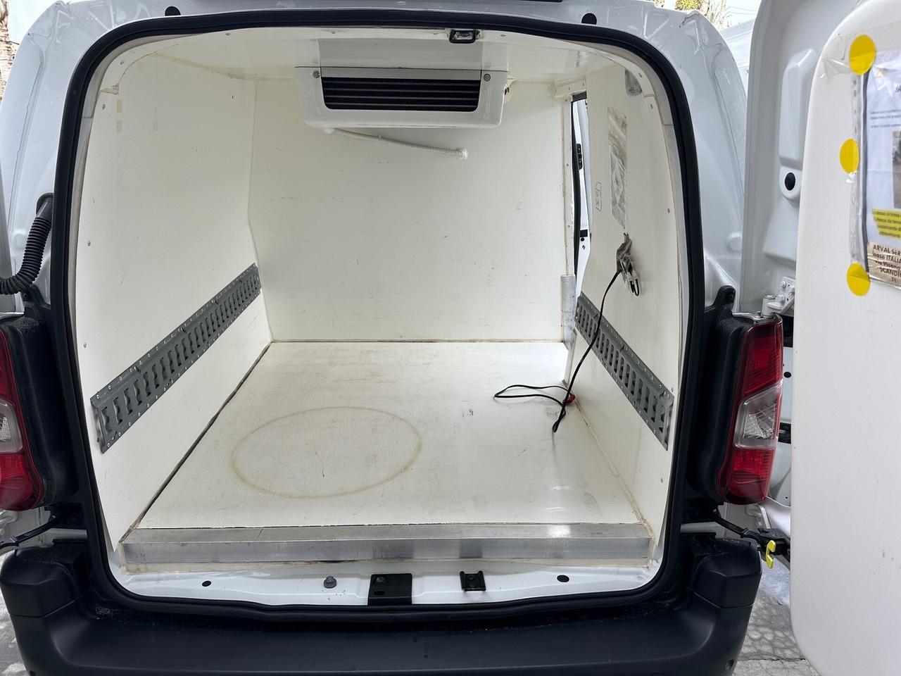 Opel Combo Cargo FRIGO 1.5 Diesel 100CV PC 650kG