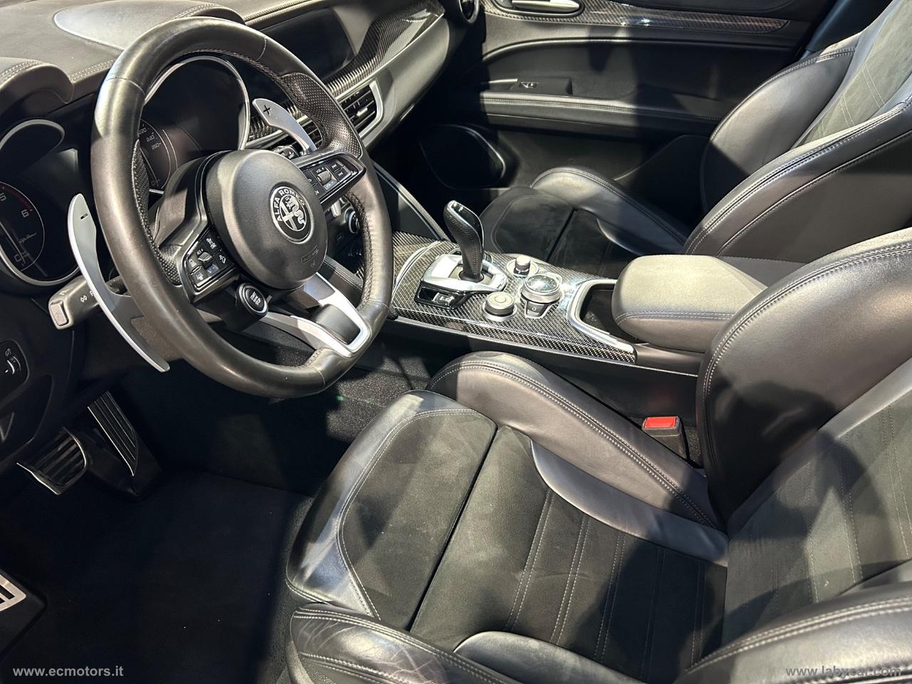 ALFA ROMEO Stelvio 2.2 T.diesel 210 AT8 Q4 VeloceTì
