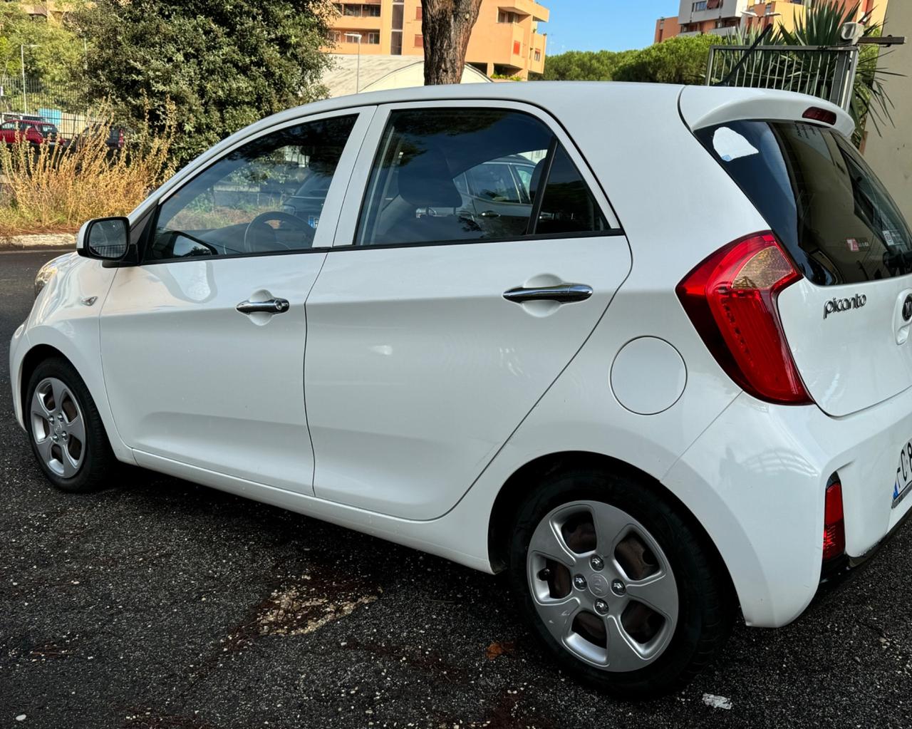 Kia Picanto 1.0 12V NEOPATENTATI CERTIFICATA