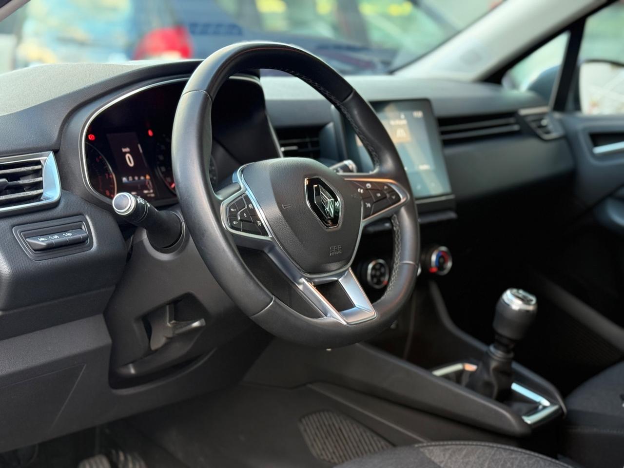 Renault Clio TCe 100 CV 5 porte Intens