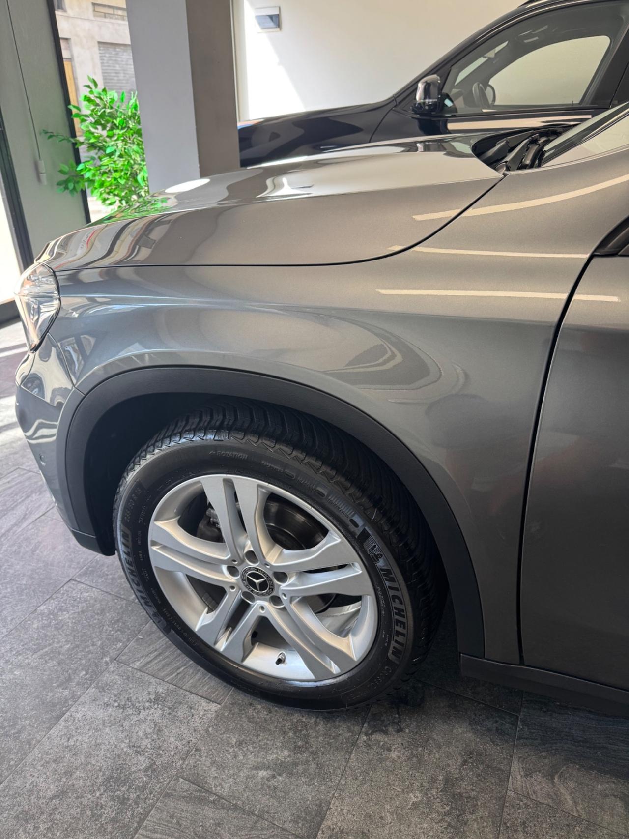 Mercedes-benz GLA 200 d Sport Finanziabile