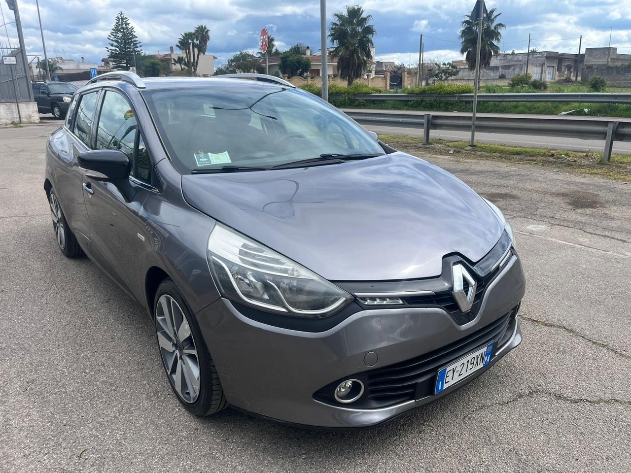 Renault Clio Sporter 1.5 dCi Costume National 2015