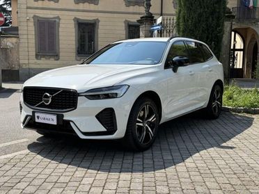 VOLVO XC60 B4 (d) AWD automatico Plus Dark N1 + iva 22%