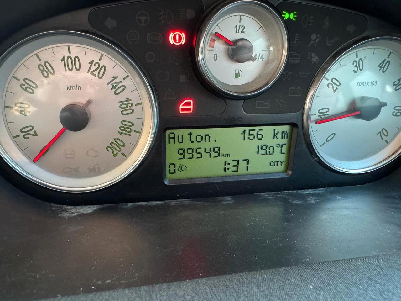 Lancia Ypsilon 1.2 69 CV Unyca
