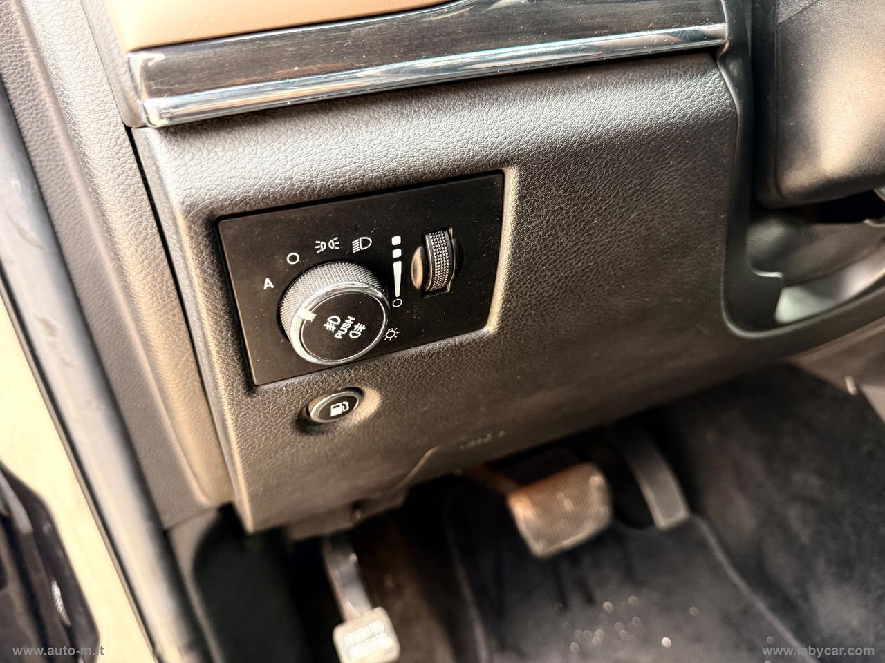 JEEP Gr. Cherokee 3.0 V6 CRD 250 MJT II Overl