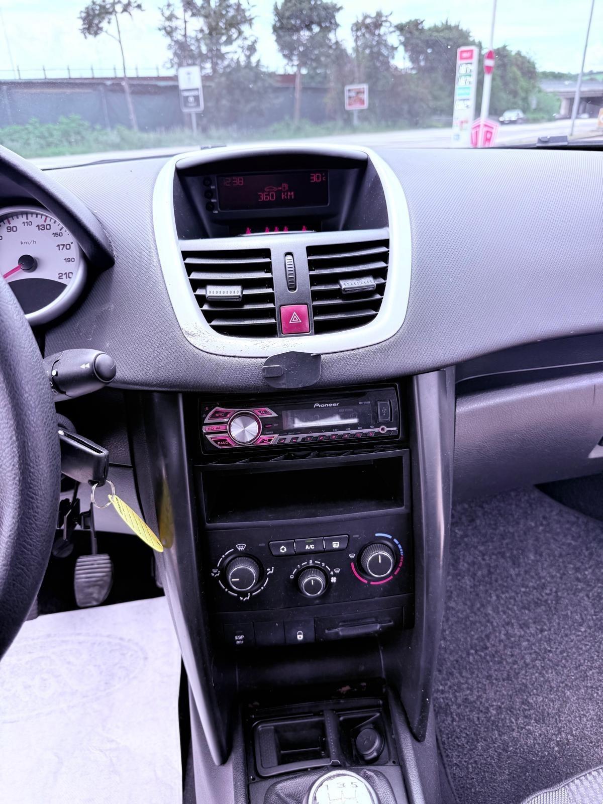 Peugeot 207 1.4 HDi 70CV FAP 5p. Ok neopatentati