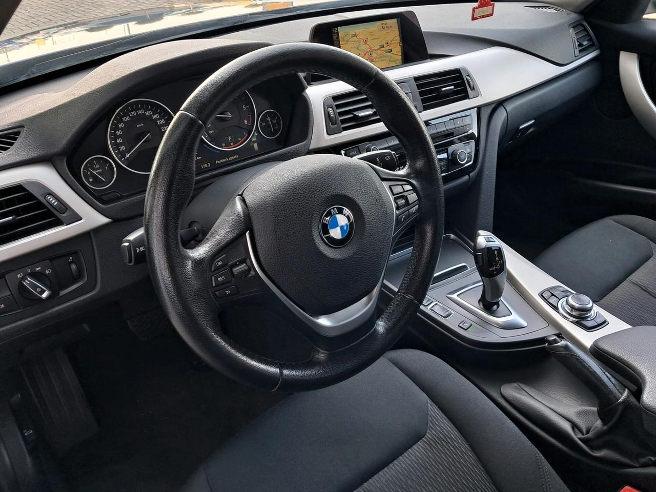 Bmw 318 318d Touring Business Advantage aut.
