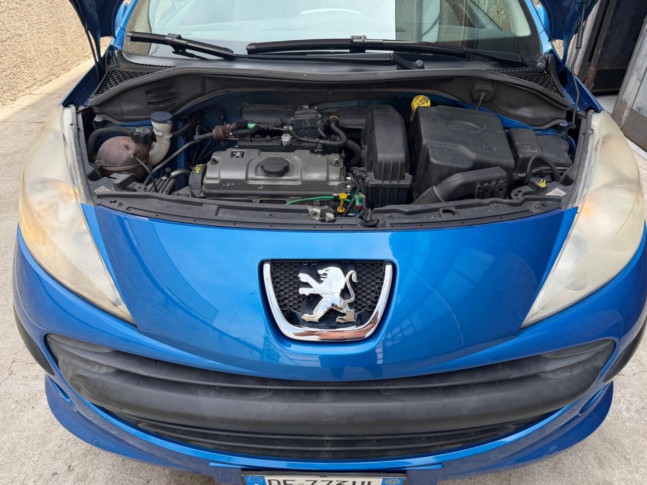 PEUGEOT 207 1.4 BENZINA 69CV EURO4 NEOPATENTATI