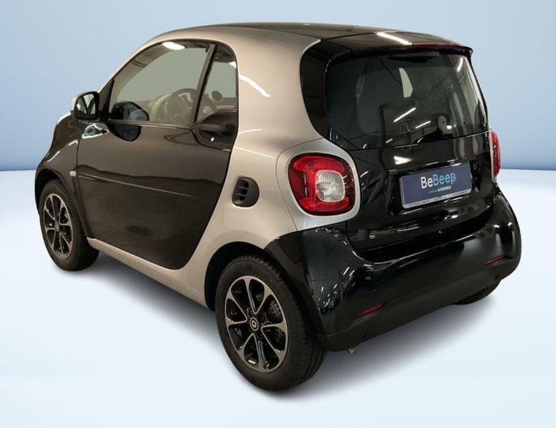 smart fortwo 1.0 PASSION 71CV TWINAMIC