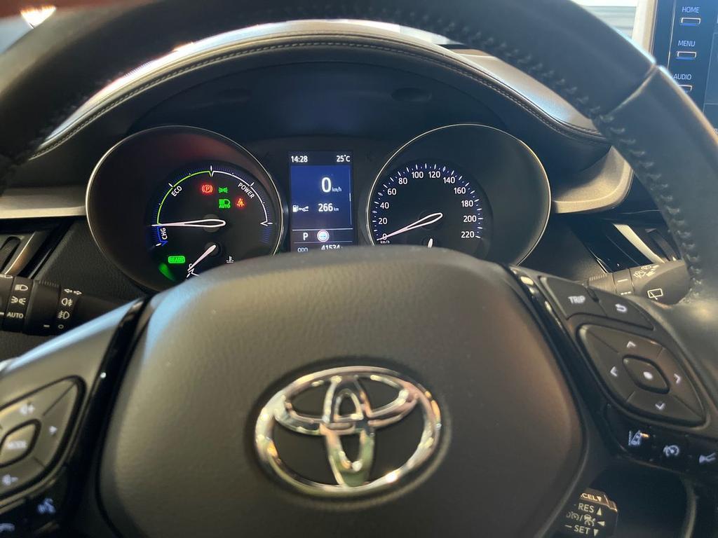 Toyota C-HR 1.8h Active e-cvt