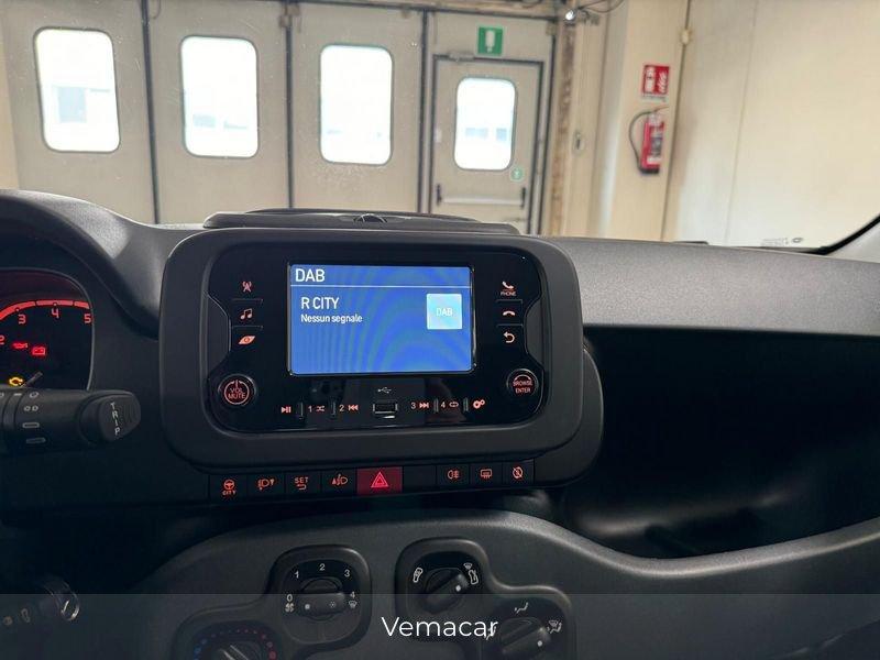 FIAT Panda 1.0 FFly 70cv S&S Hybrid-RADIO BT-SOLO KM 10900! NEOP !!