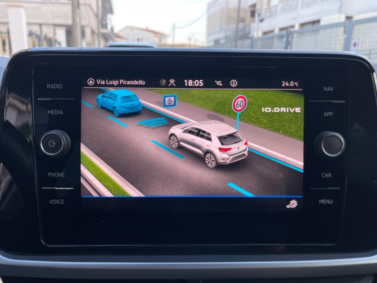 VOLKSWAGEN T-ROC 2.0 TDI SCR 150 CV DSG 2023