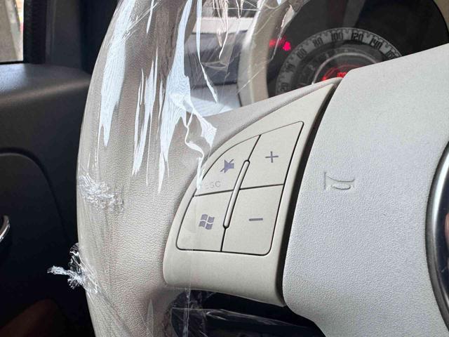 FIAT 500C C 1.2 Lounge Interni Frau in pelle
