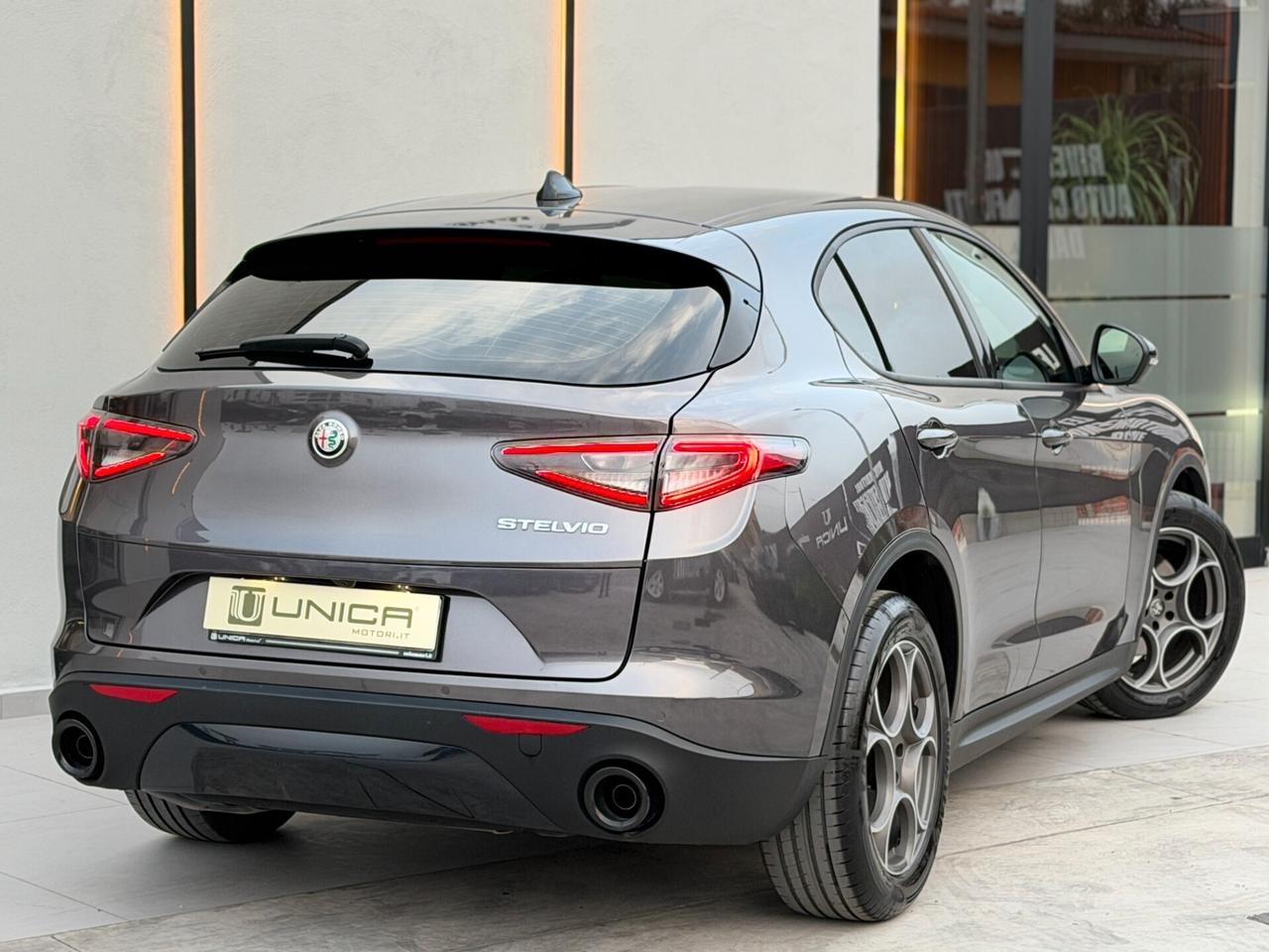 Alfa Romeo Stelvio 2.2 AT8 160 CV RWD Super UNICO PROPRIETARIO ITALIANA