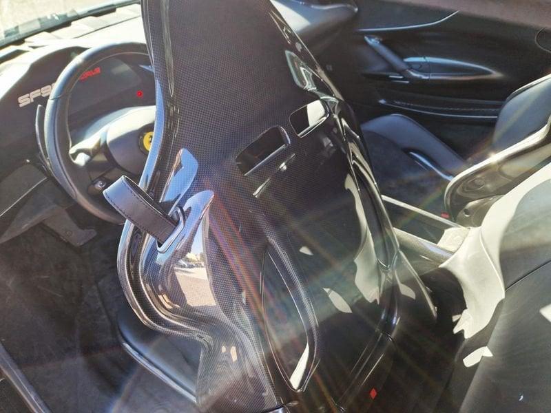 Ferrari SF90 SF90 Stradale