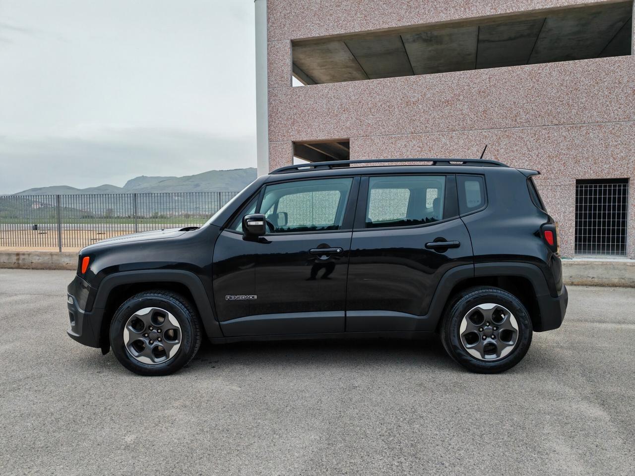 Jeep Renegade 1.6 Mjt 120 CV Longitude