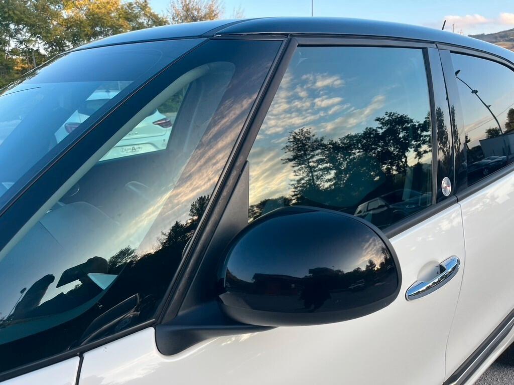 Fiat 500L Living 1.6 Multijet 120 CV tetto nero