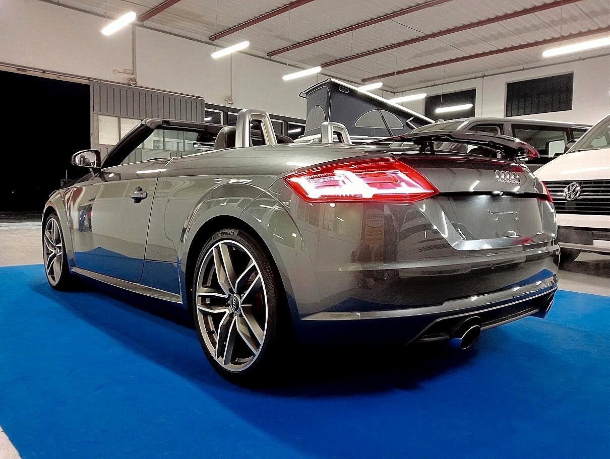 Audi TT ROADSTER 1.8 TFSI SLINE 19" MATRIX CABRIO S-LINE
