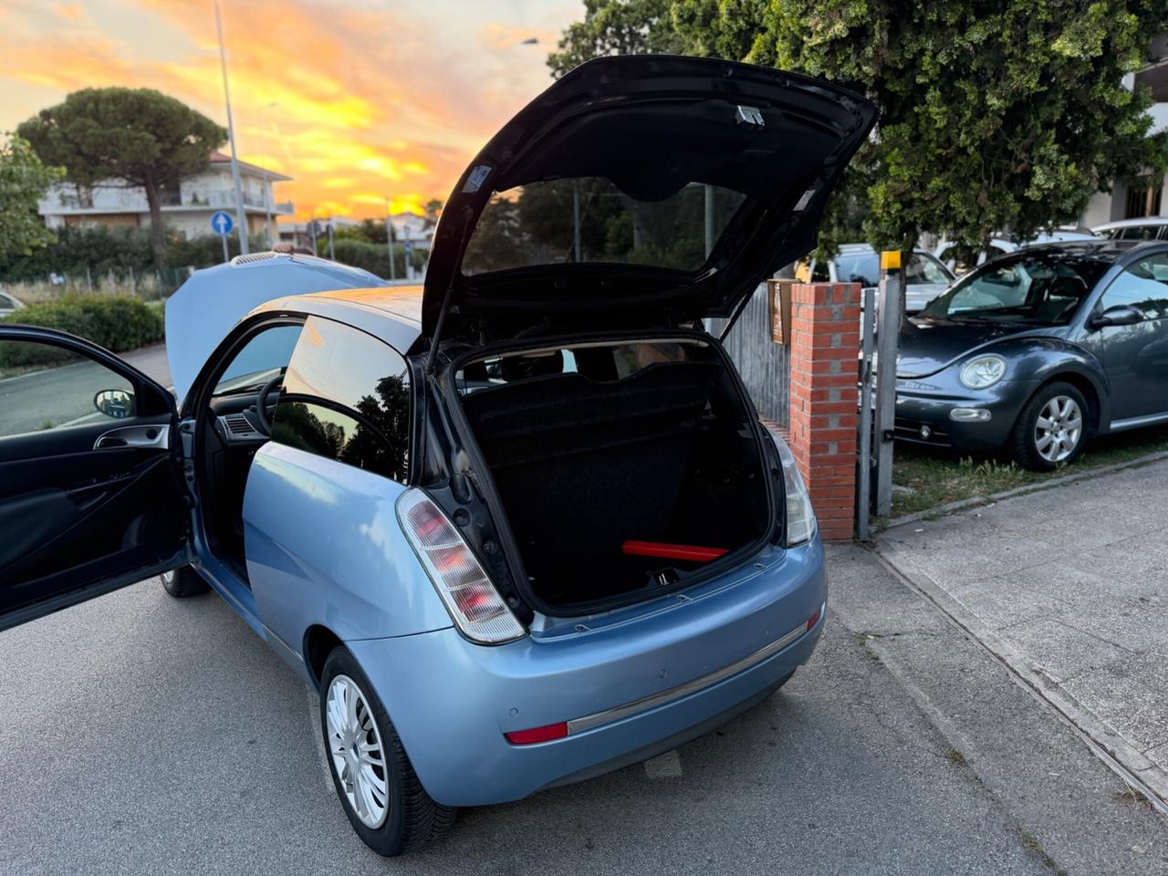 Lancia Ypsilon 1.4 Oro Ecochic GPL