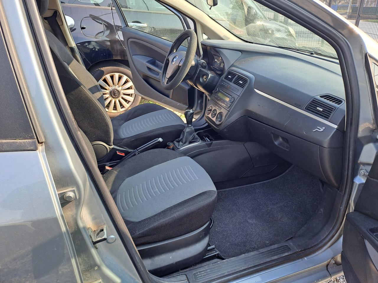 Fiat Grande Punto 1.3 MJT 75 CV 5 porte Fun