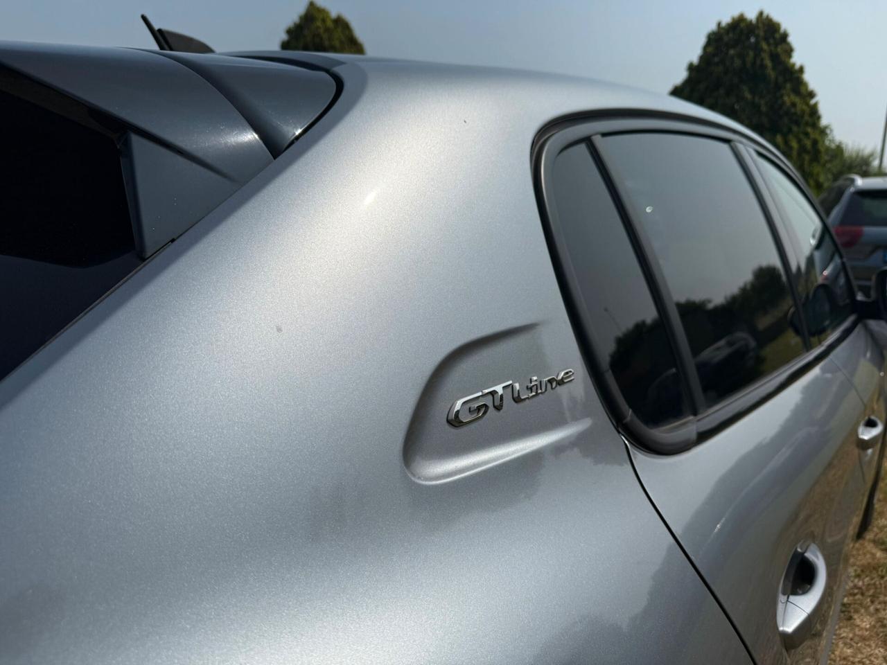 Peugeot 208 100 GT Line ADATTA NEOPATENTATI