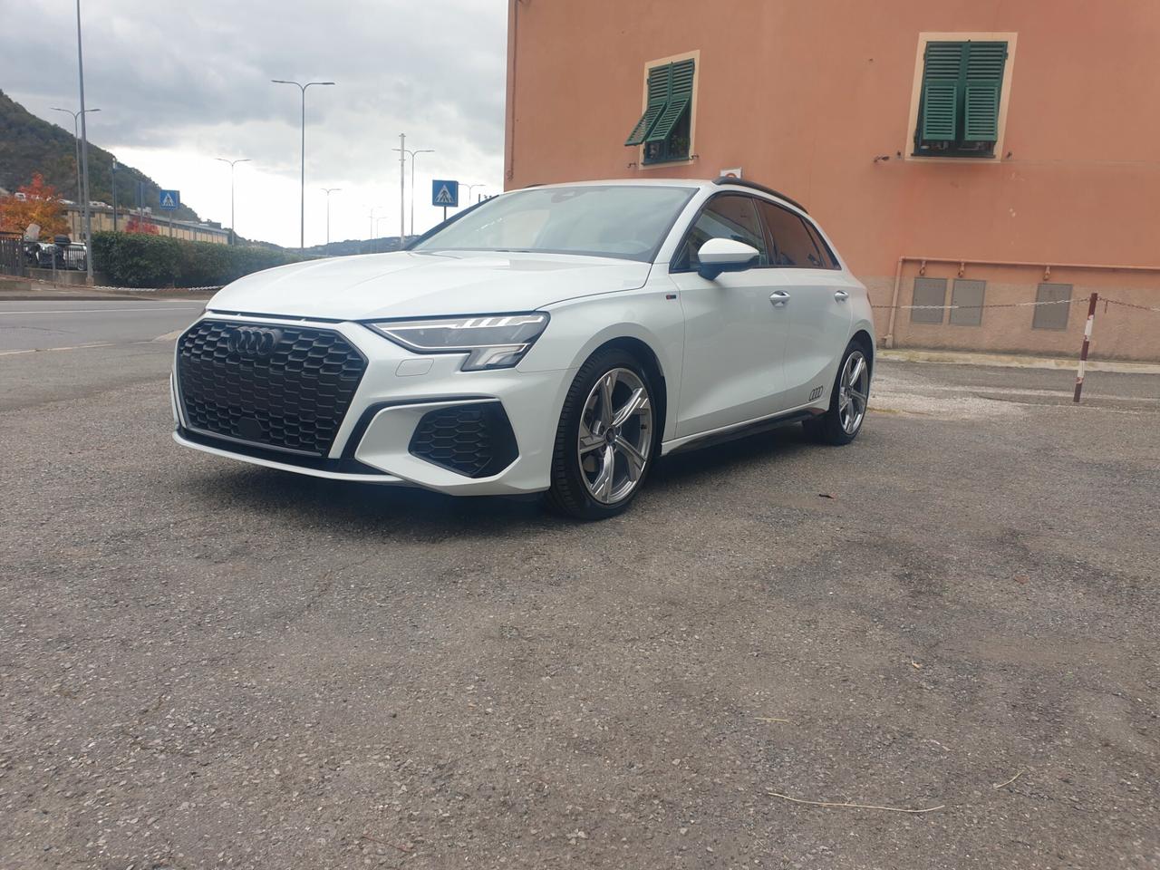 Audi A3 SPB stronic 35 TFSI S line edition MHEV