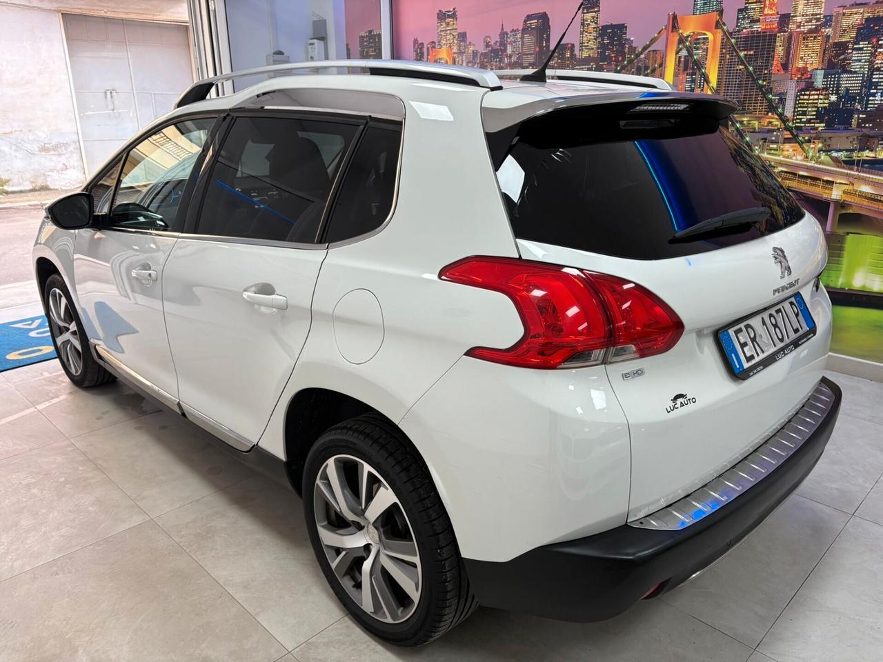 Peugeot 2008 1.6 e-HDi 115 CV Stop&Start Allure