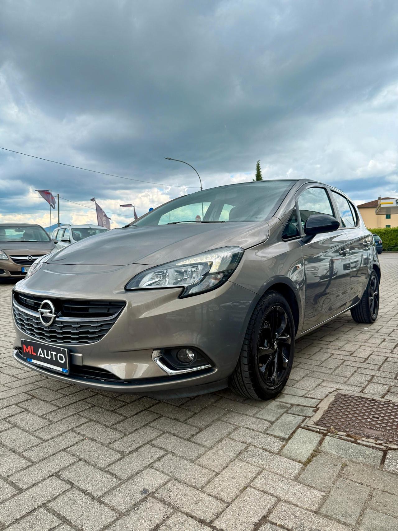 Opel Corsa 1.2 5 porte b-Color - OK NEOPATENTATO