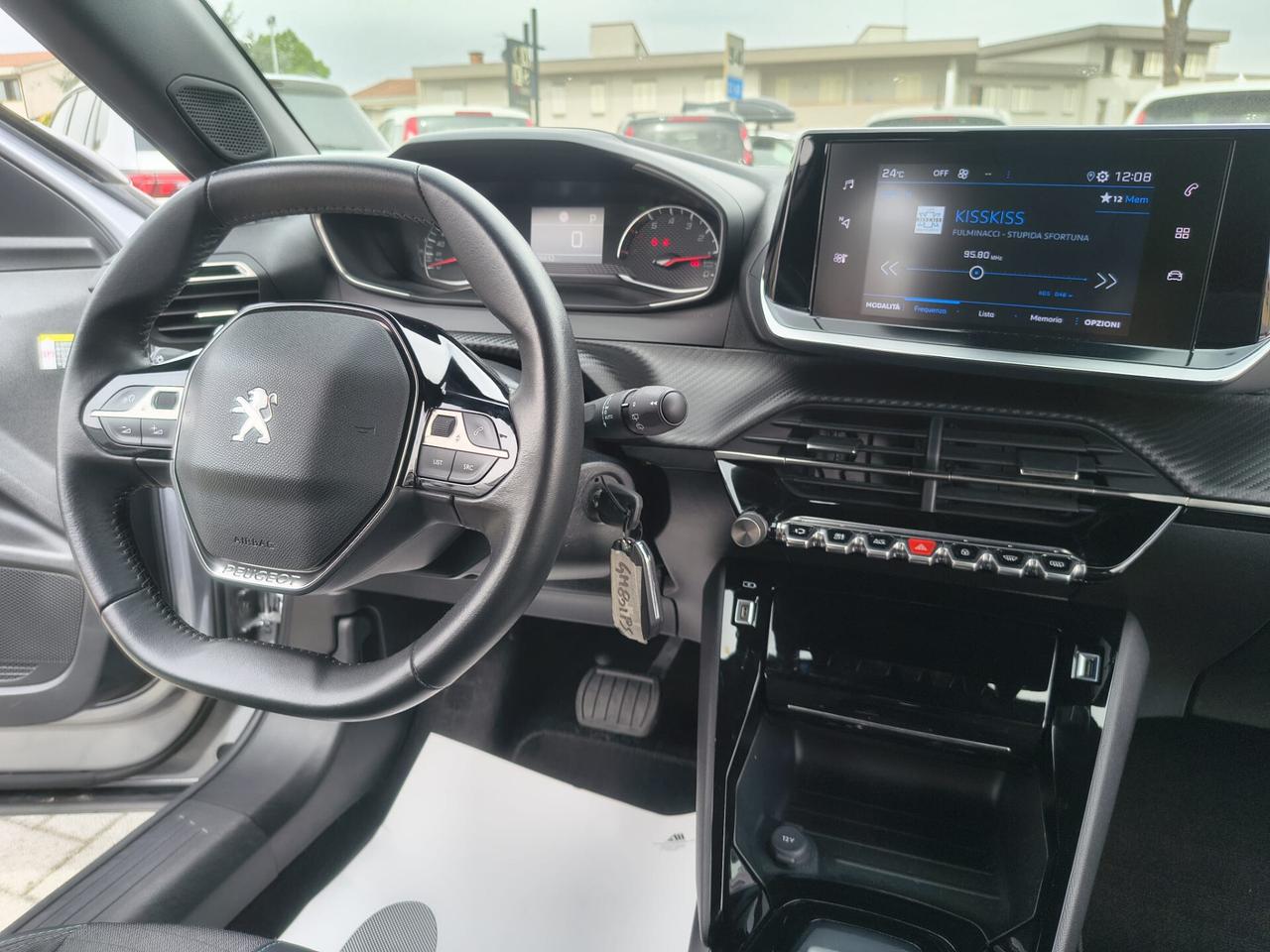 Peugeot 2008 1.5 BlueHDi 130cv EAT8 *CAMBIO AUTOMATICO*