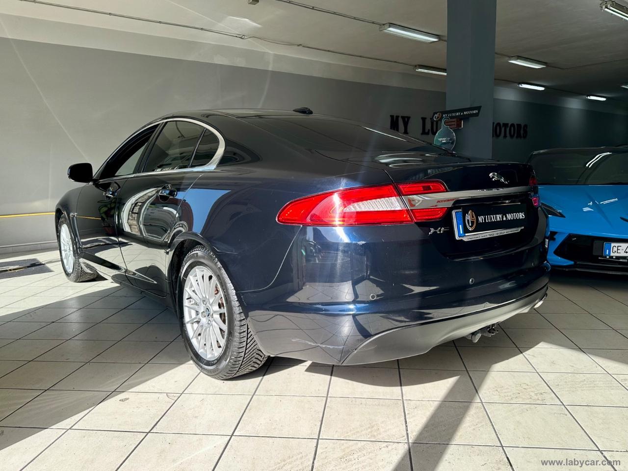 JAGUAR XF 2.2 D LUXURY AUT. SOLO 120.000KM
