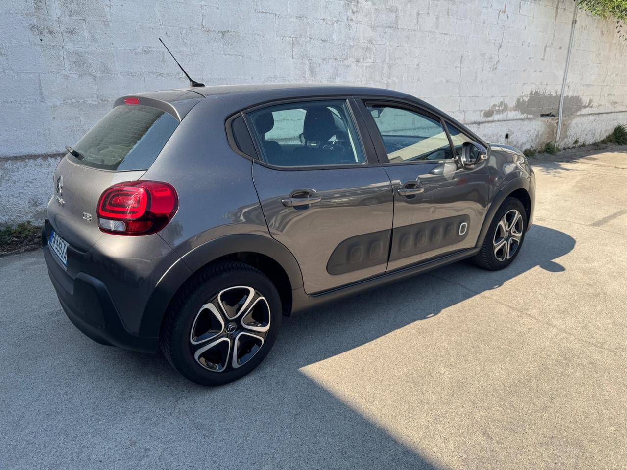 Citroen C3 PureTech 82 GPL Feel