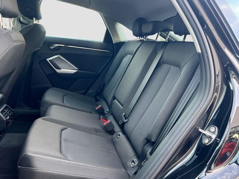 Audi Q3 Sportback 35 TDI quattro S tronic Business Plus