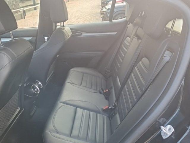 ALFA ROMEO Stelvio MY23 2000 BZ 280CV VELOCE