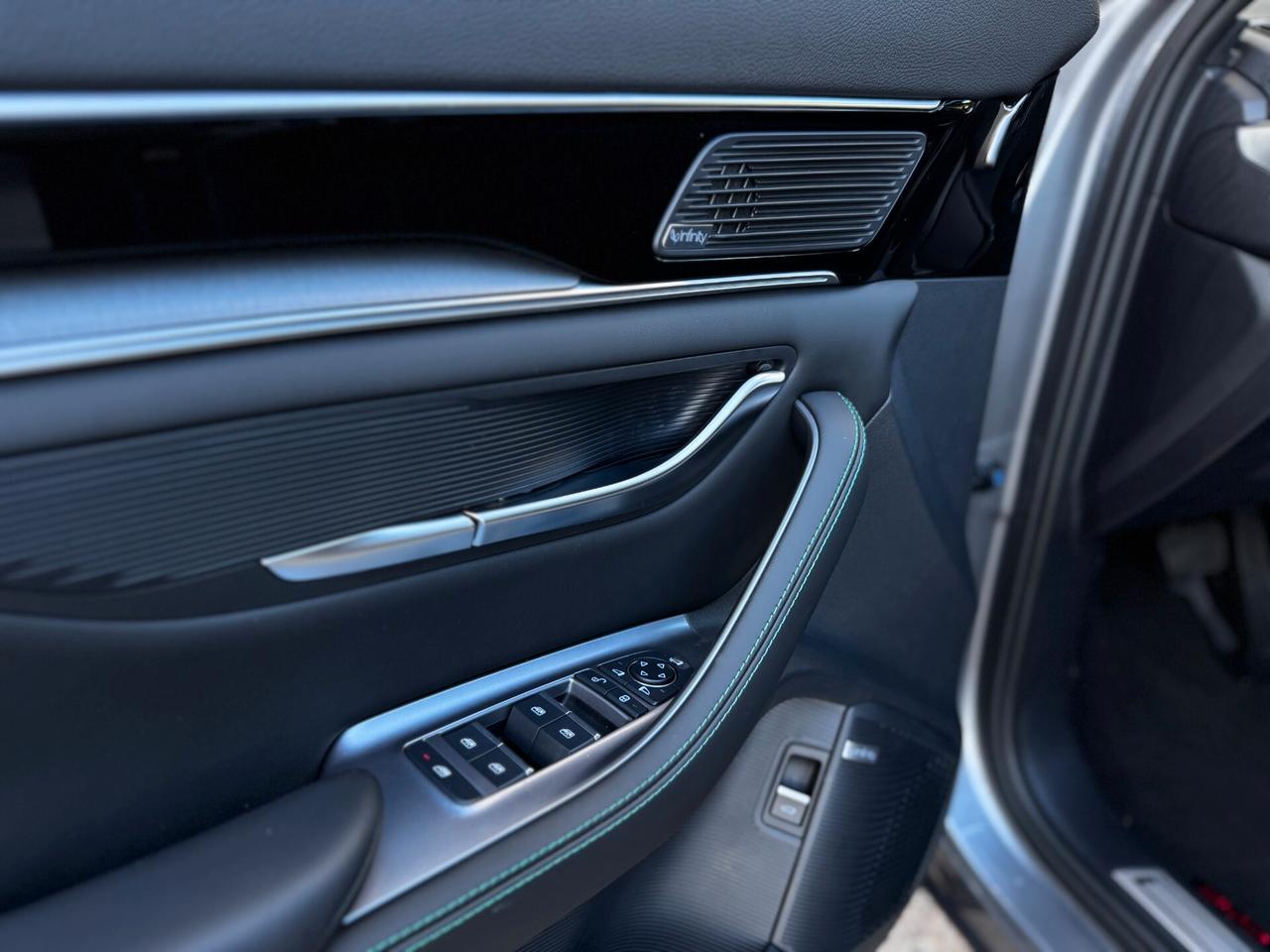 Byd Seal U DMi 1.5 218 CV PHEV Boost, Aziendale, Iva deducibile