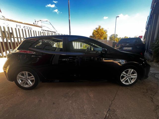 TOYOTA Corolla 1.8 Hybrid Active