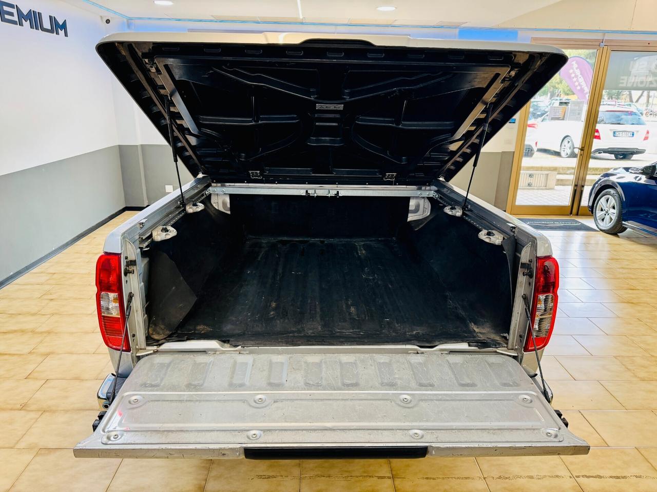 Nissan Navara 2.5 dCi 4 Porte Double Cab 174Cv Autom - Perfetto!!!