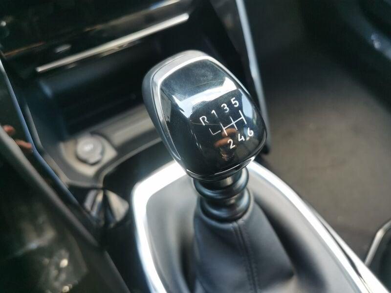 Peugeot 2008 2008 PureTech 100 S&S Allure