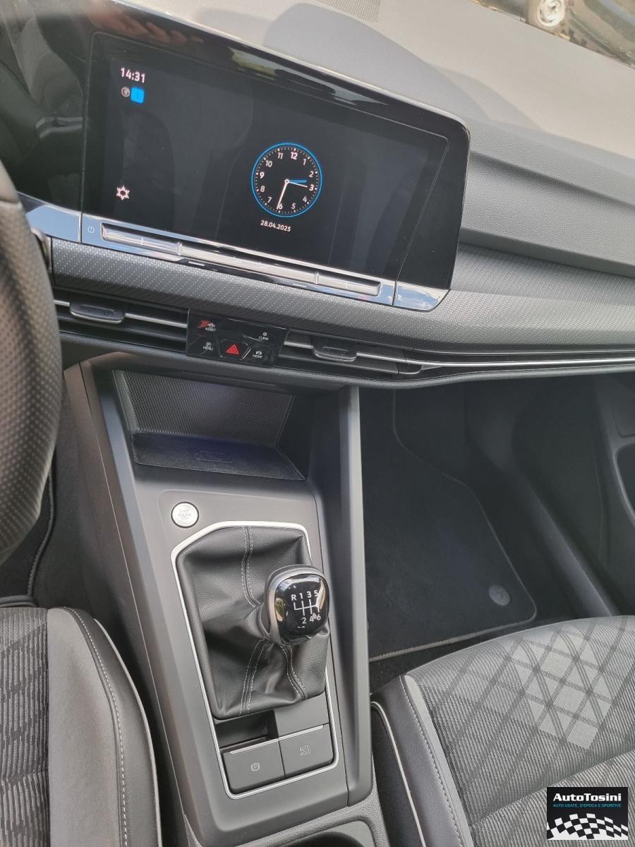 VOLKSWAGEN - Golf - 1.5 TSI EVO ACT R-Line