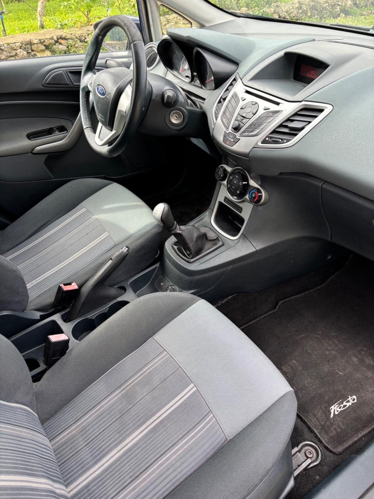 Ford Fiesta 1.2 82 CV 5 porte Titanium