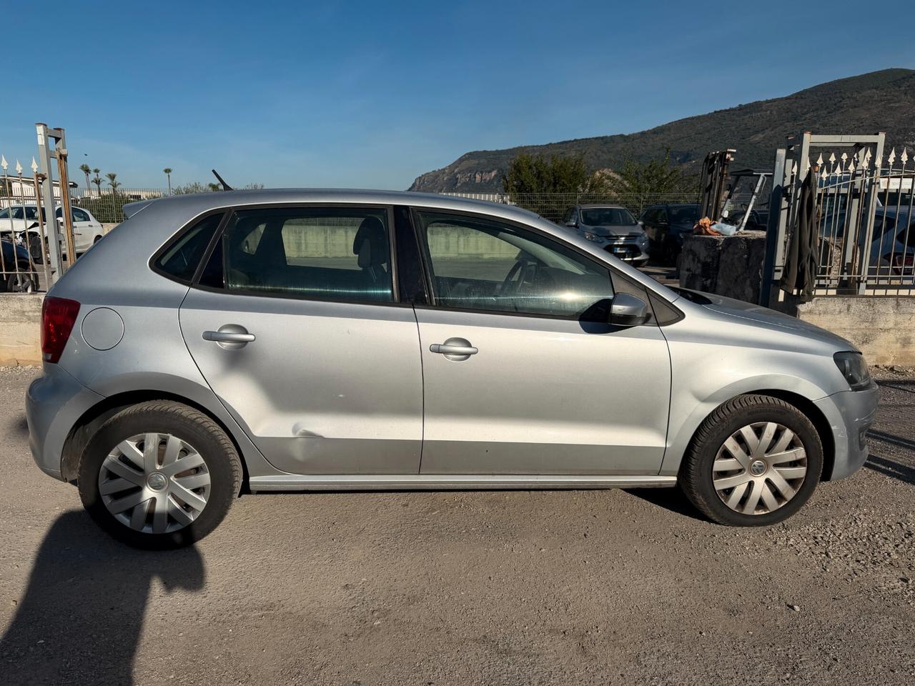 VOLKSWAGEN POLO 2012 1.2 DIESEL 75CV * LEGGI