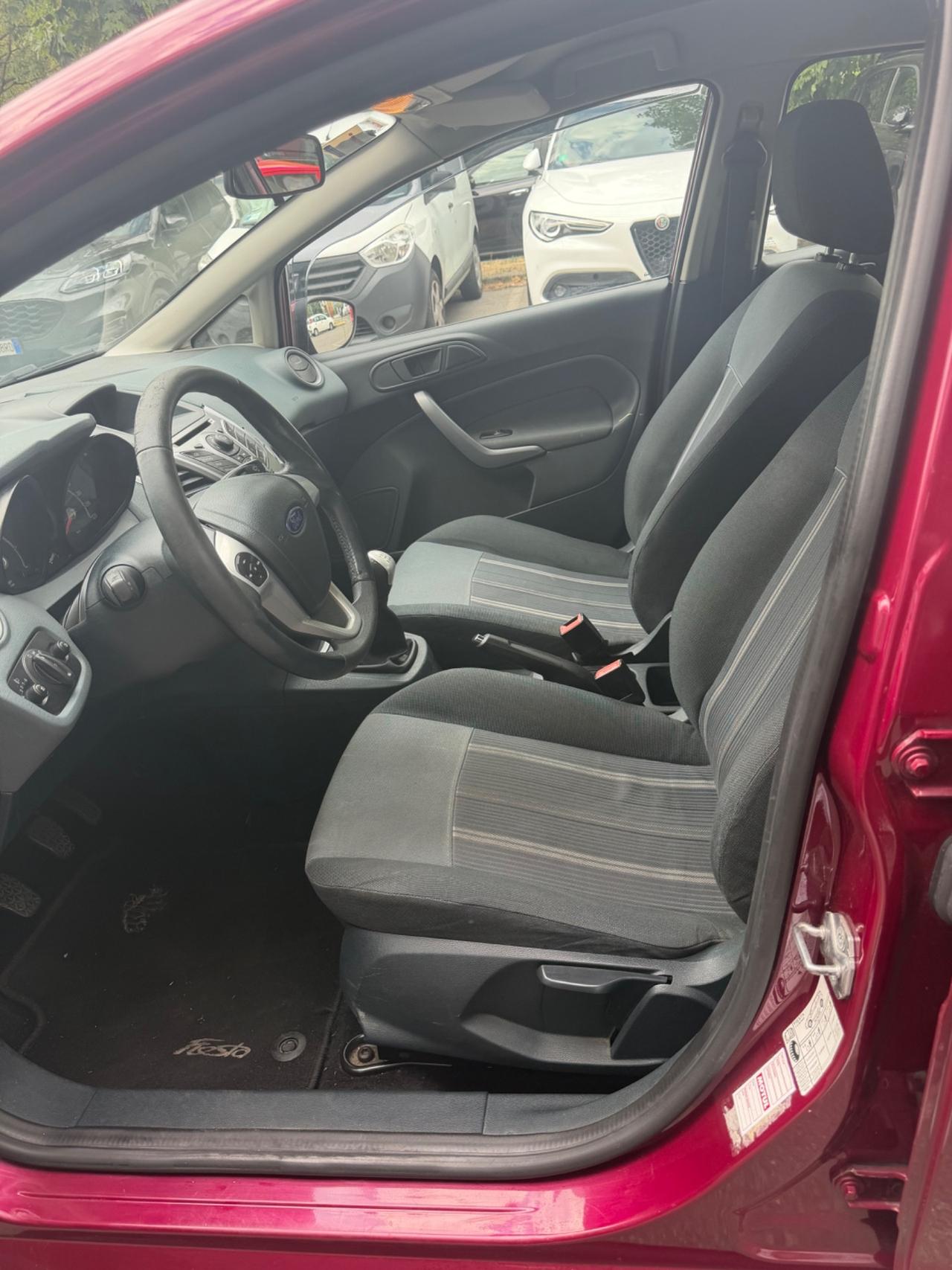 Ford Fiesta 1.2 82 CV 5 porte Titanium