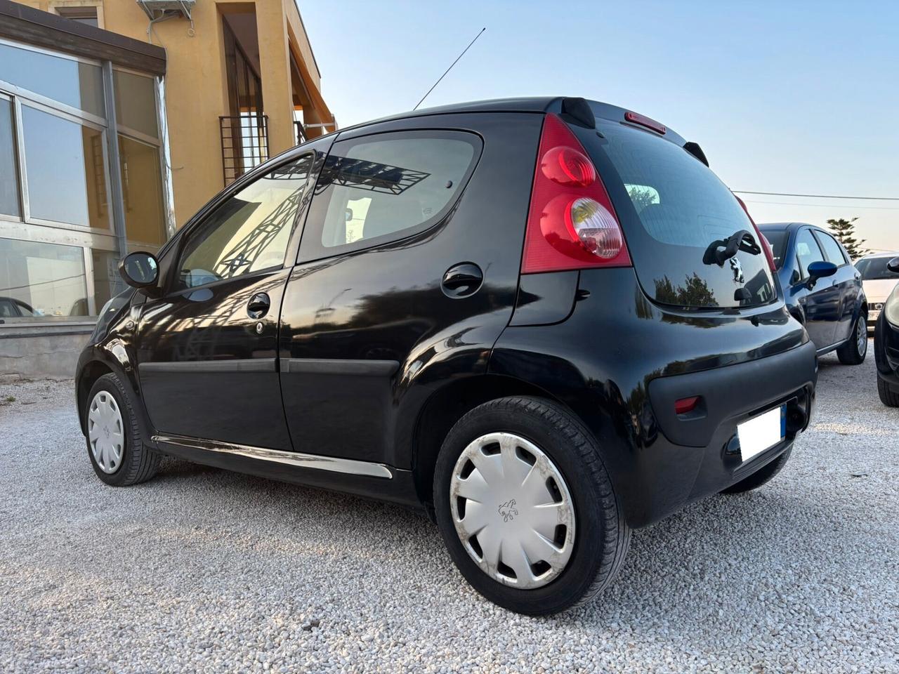 PEUGEOT 107 1.4 HDI - 2006 93000 KM!!!