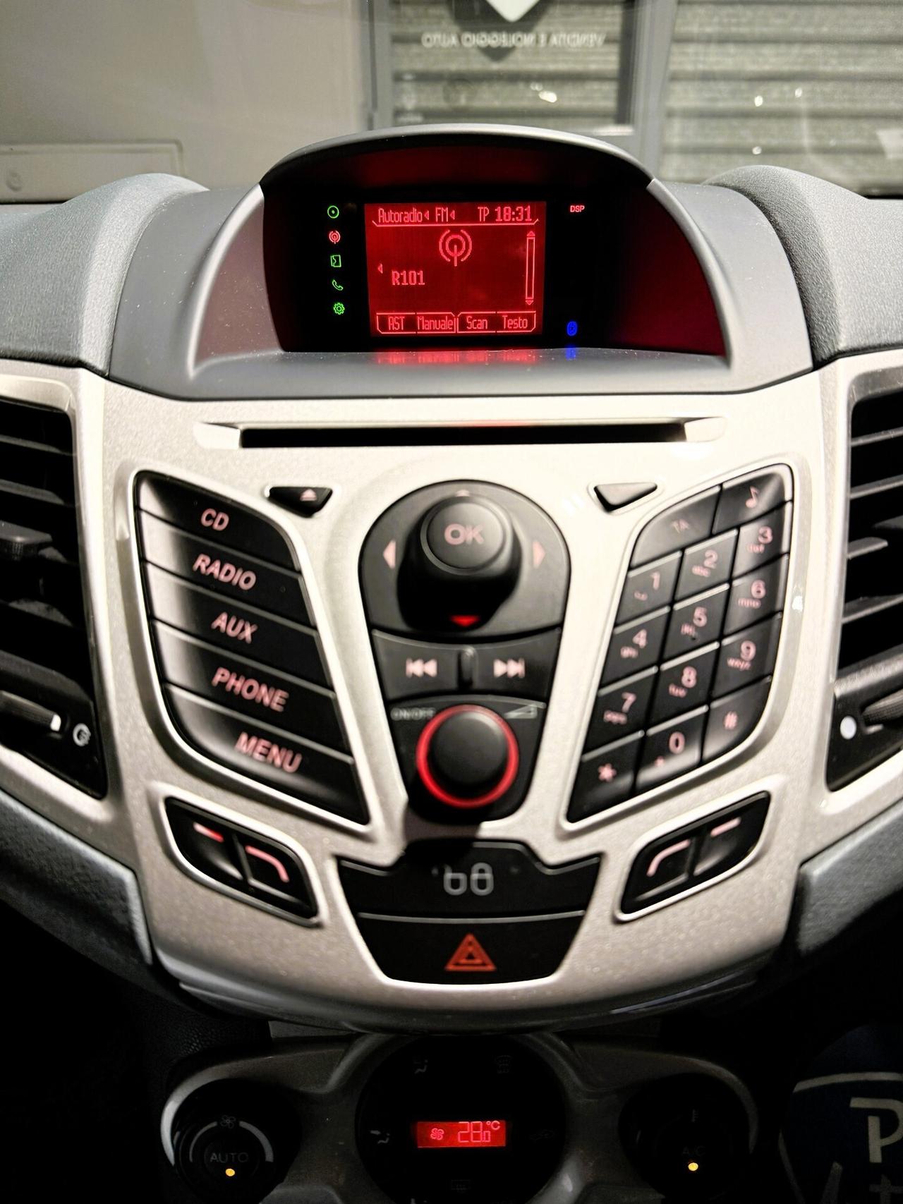 FORD FIESTA 1.6TDCI TITANIUM KEYLESS UNICO PROP.