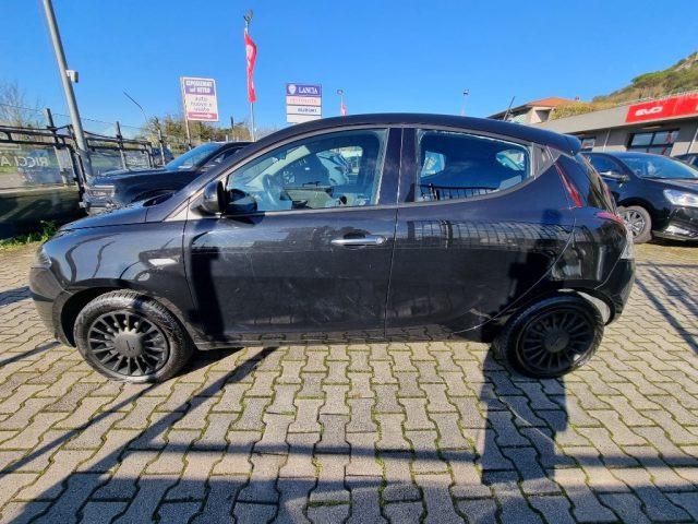 LANCIA Ypsilon 1.2 69 CV 5 porte GPL Silver Plus