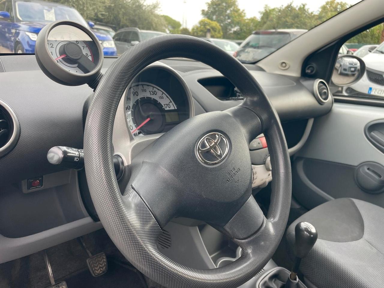 Toyota Aygo 1.0 12V VVT-i 5 porte