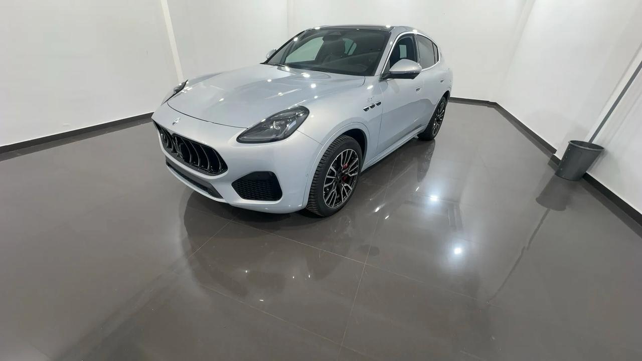 Maserati Grecale MHEV 250 CV AWD GT