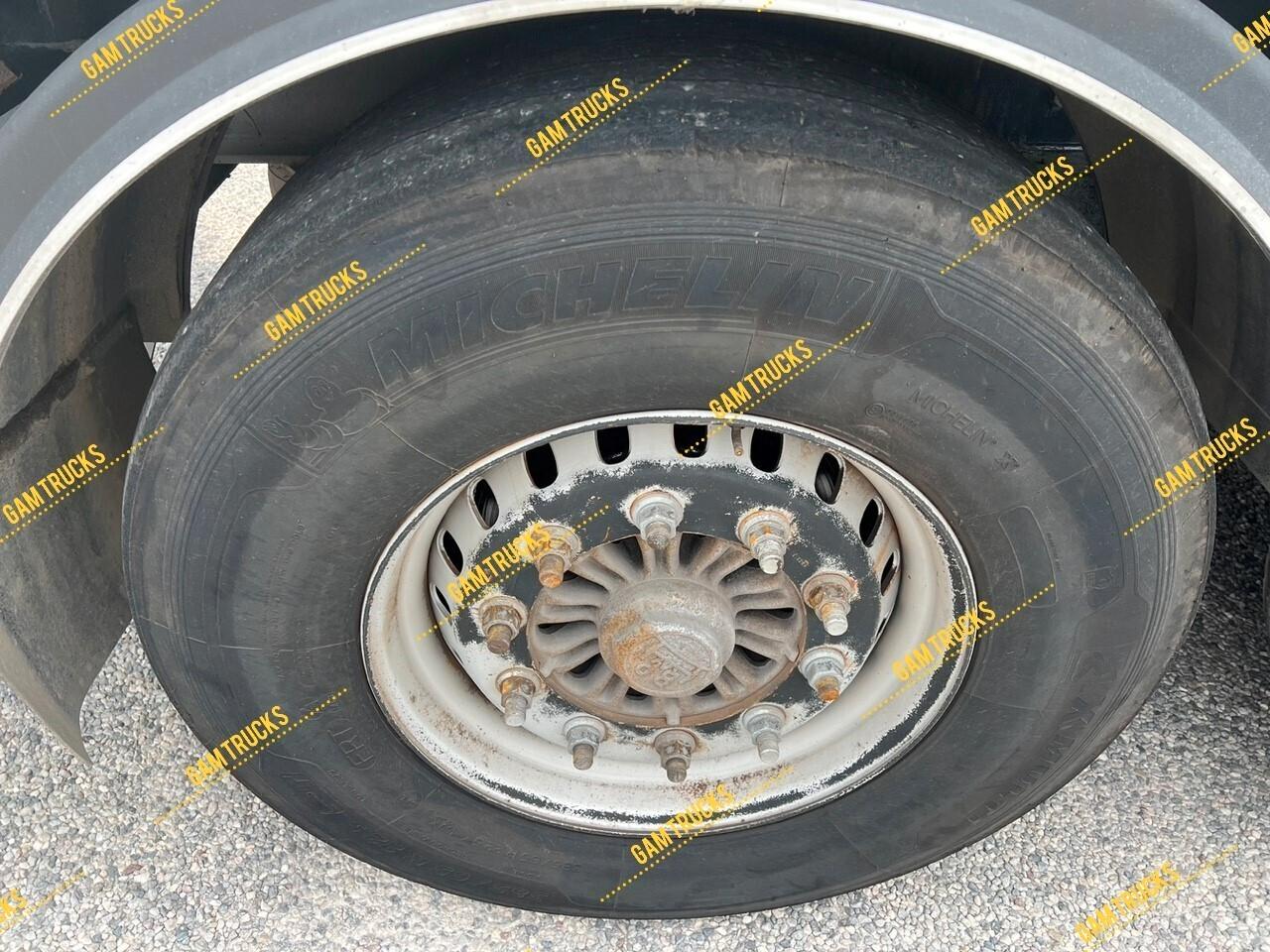 4 UNITA' DISPONIBILI Menci SA850 R ribaltabile 36mc