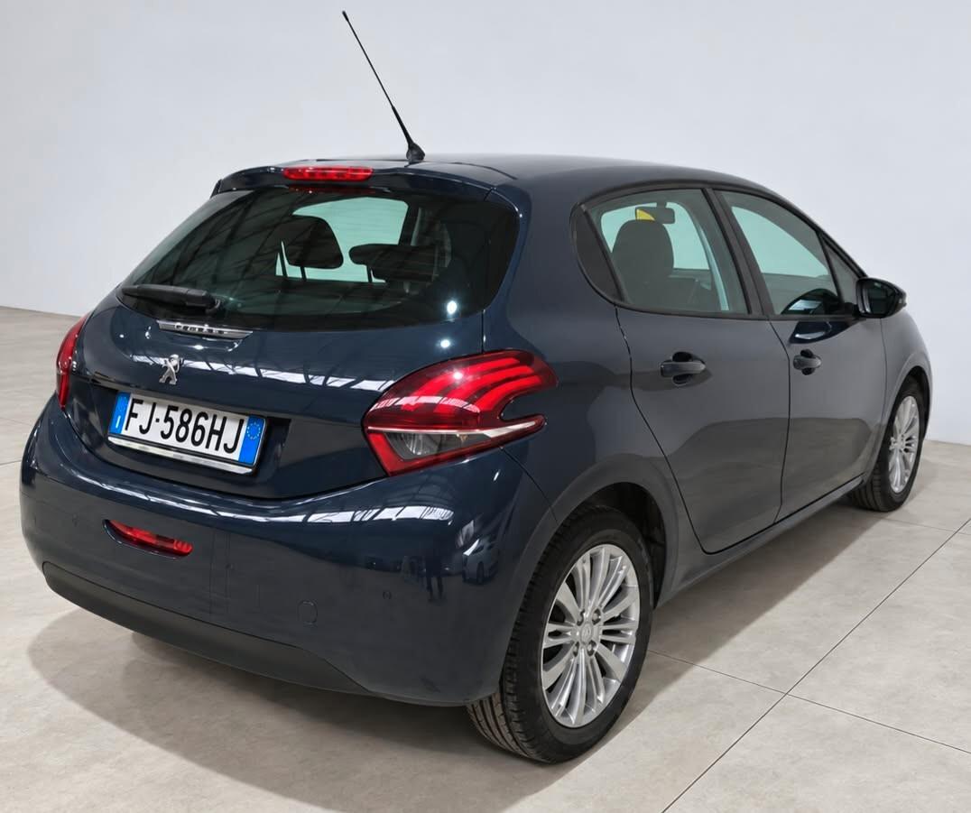 Peugeot 208 PureTech 82 5p. GPL Active